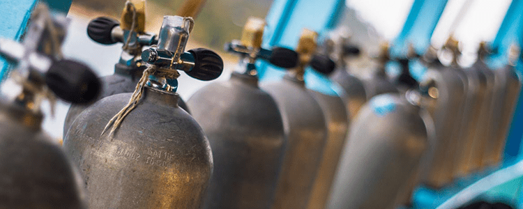 Газовые баллоны в Филевском парке